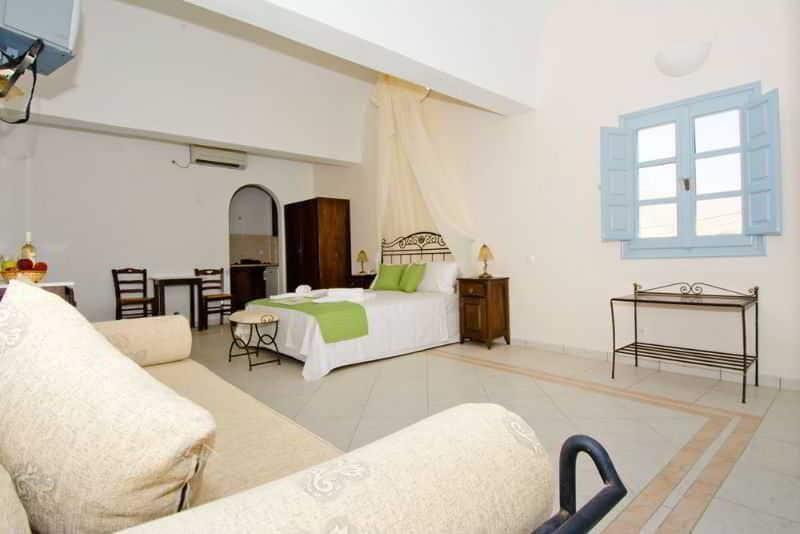 Jojo Beach Hotel & Bar Agios Georgios  Exterior photo